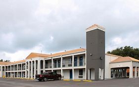 Motel 6-Round Rock, Tx